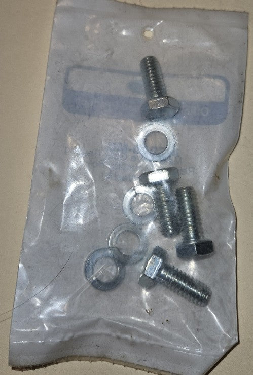 A-7050 Main Drive Gear Bearing Retainer Mounting Bolt and Lock Washer